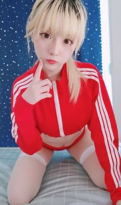 朋友的妈妈不在家的日子
