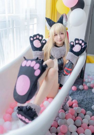 洛葳