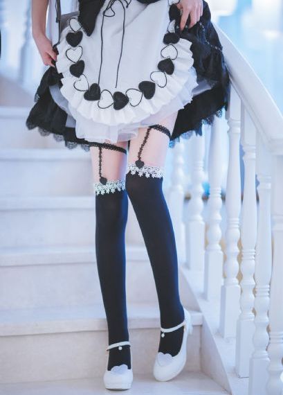 窥情