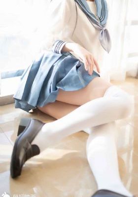 漂亮的保母